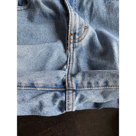 Calvin Klein Size 7 Blue Jeans- JR 5 Pocket Jean All Over Sandblast - Picture 3 of 9